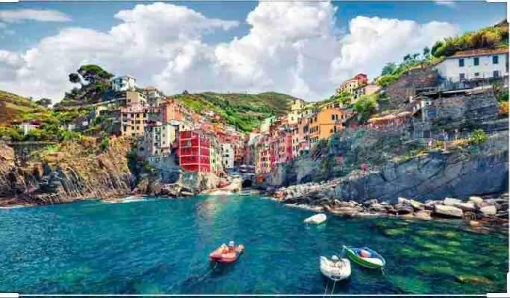 Blue Baobab Riomaggiore Apartment Italy